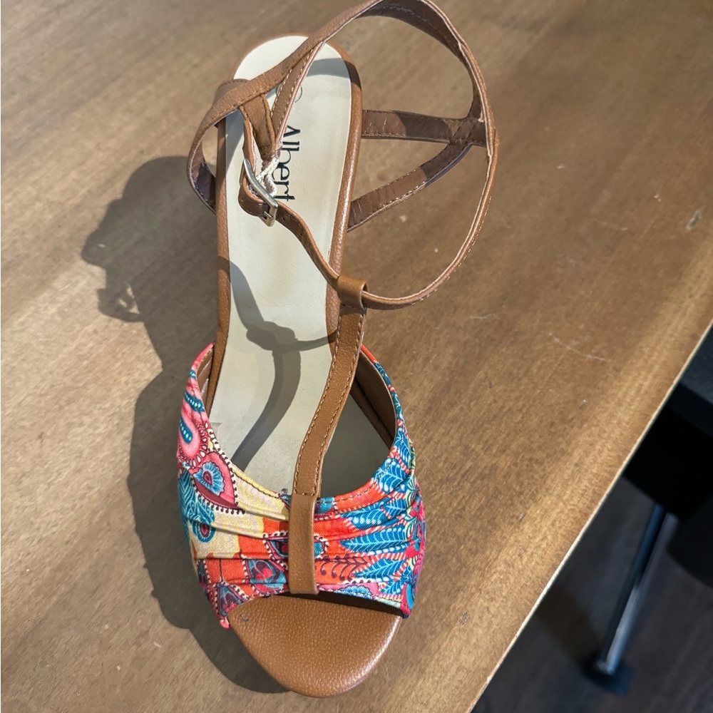 Alberto wedge sandals